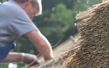 professional Castle Bolton thatchers